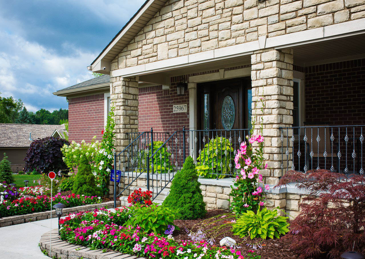 Orchard Manor - Assisted Living For Seniors in Farmington Hills Michigan